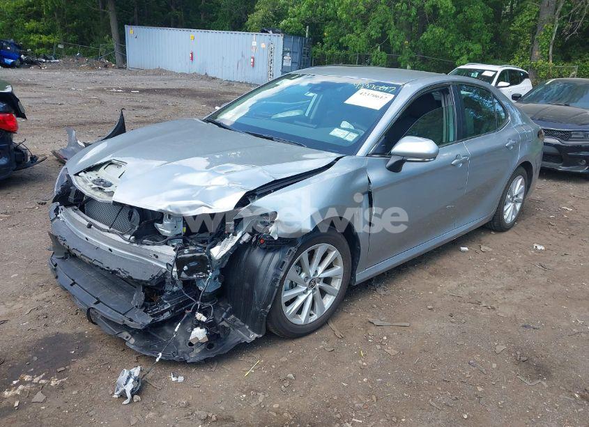 Photo 2 of 2024 Toyota Camry LE (VIN 4T1C11AK6RU259822)