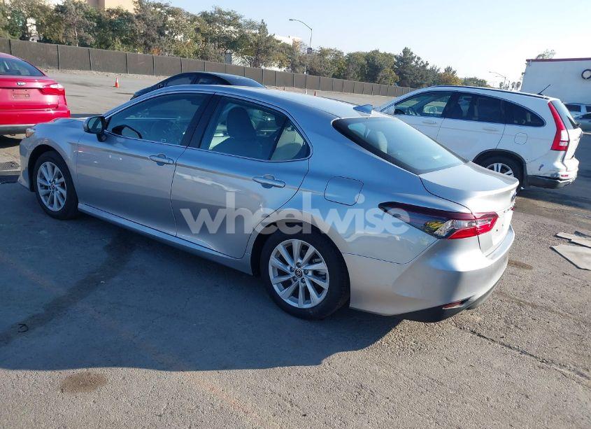 Photo 3 of 2024 Toyota Camry LE (VIN 4T1C11AK6RU261506)