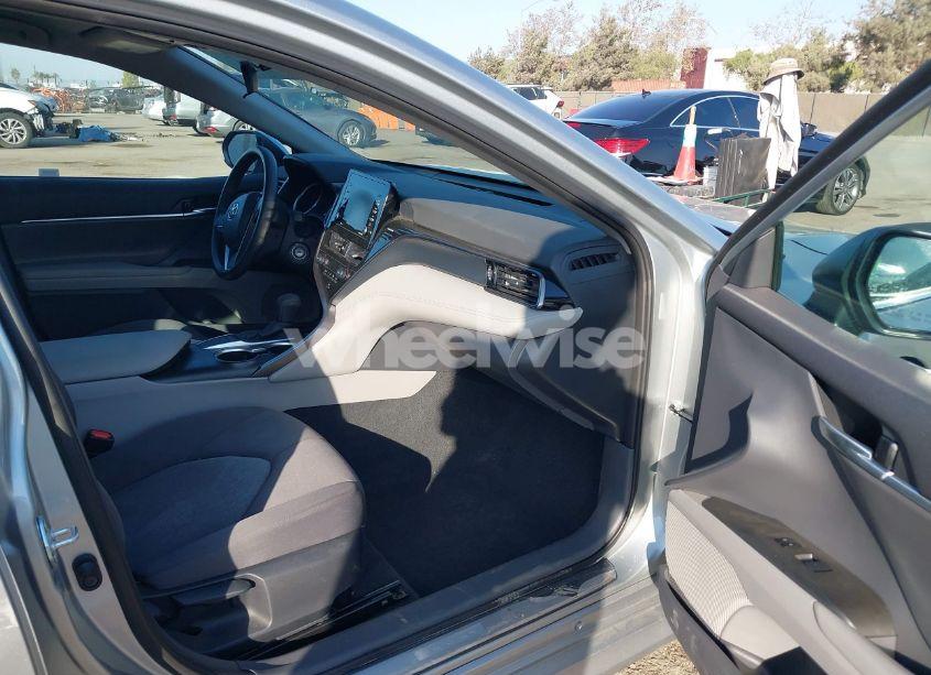 Photo 5 of 2024 Toyota Camry LE (VIN 4T1C11AK6RU261506)