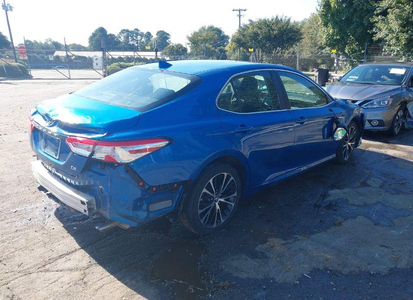 Photo 4 of 2020 Toyota Camry LE (VIN 4T1C11AK7LU310204)