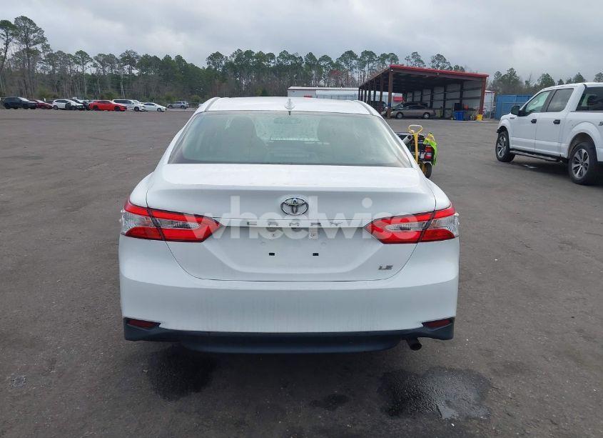 Photo 16 of 2020 Toyota Camry LE (VIN 4T1C11AK7LU359595)