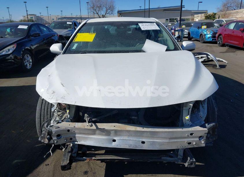 Photo 13 of 2020 Toyota Camry LE (VIN 4T1C11AK7LU368684)