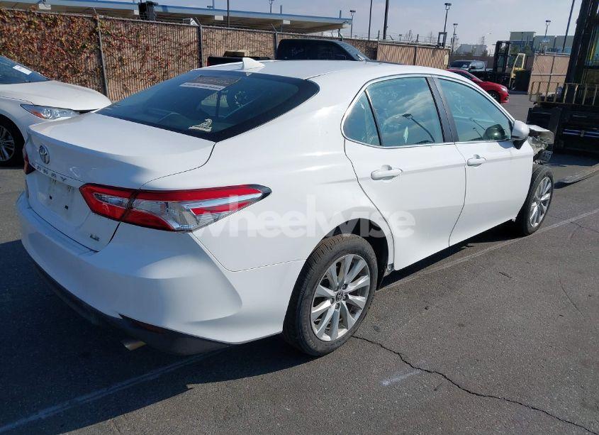 Photo 4 of 2020 Toyota Camry LE (VIN 4T1C11AK7LU368684)
