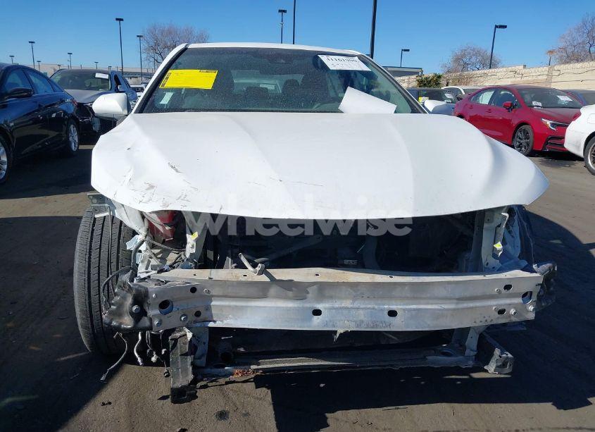 Photo 6 of 2020 Toyota Camry LE (VIN 4T1C11AK7LU368684)