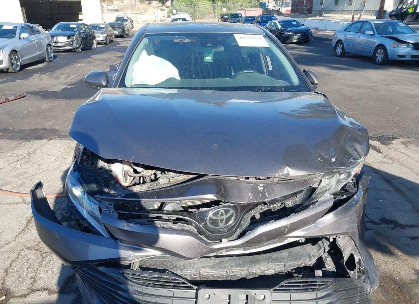 Photo 12 of 2020 Toyota Camry LE (VIN 4T1C11AK7LU369026)