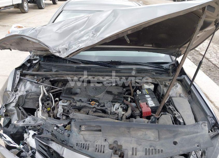 Photo 10 of 2020 Toyota Camry LE (VIN 4T1C11AK7LU860471)