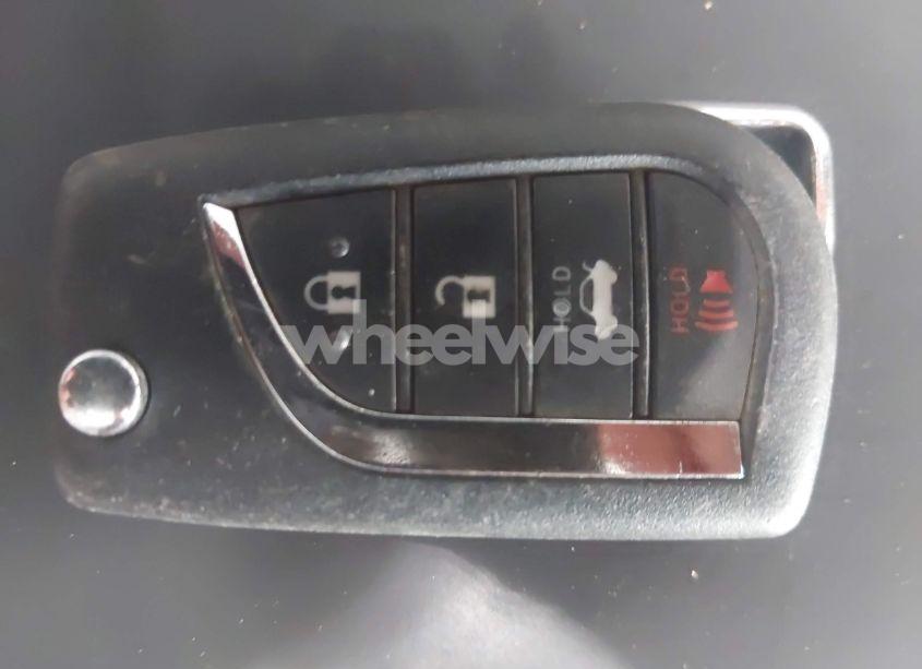 Photo 11 of 2020 Toyota Camry LE (VIN 4T1C11AK7LU860471)