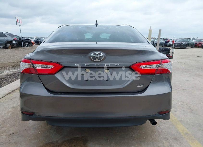 Photo 16 of 2020 Toyota Camry LE (VIN 4T1C11AK7LU860471)