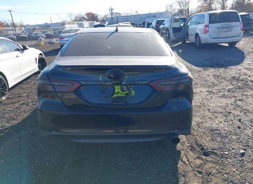 Photo 16 of 2020 Toyota Camry LE (VIN 4T1C11AK7LU910981)