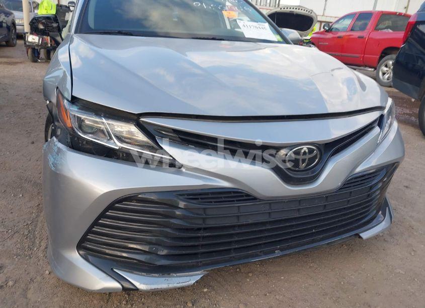 Photo 12 of 2020 Toyota Camry LE (VIN 4T1C11AK7LU965169)
