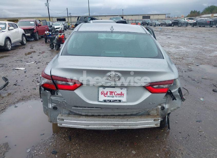 Photo 17 of 2021 Toyota Camry LE (VIN 4T1C11AK7MU444535)