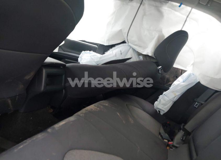 Photo 8 of 2021 Toyota Camry LE (VIN 4T1C11AK7MU444535)