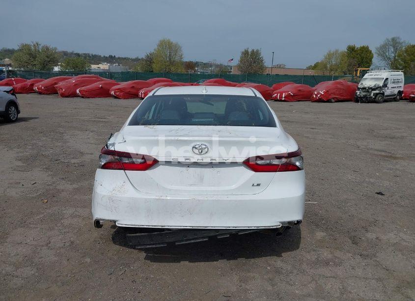 Photo 17 of 2021 Toyota Camry LE (VIN 4T1C11AK7MU515359)