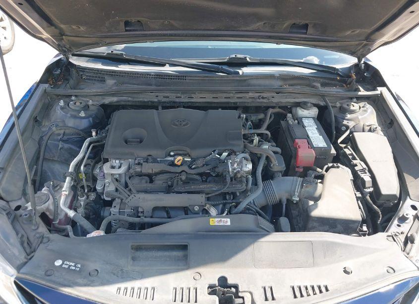 Photo 10 of 2021 Toyota Camry LE (VIN 4T1C11AK7MU520206)