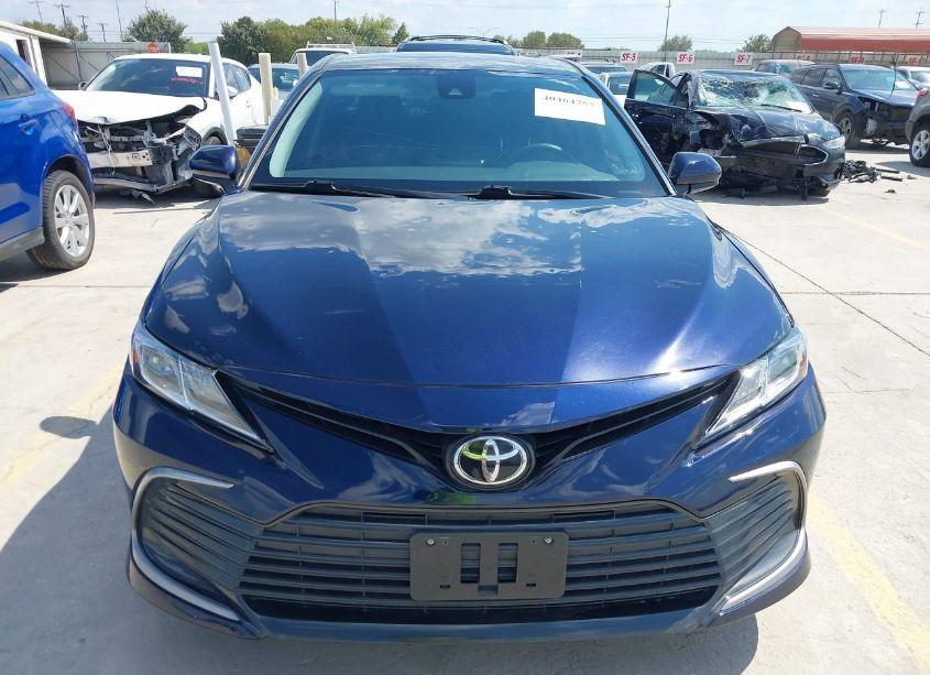 Photo 12 of 2021 Toyota Camry LE (VIN 4T1C11AK7MU520206)