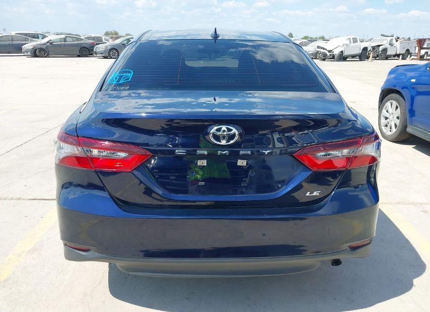 Photo 16 of 2021 Toyota Camry LE (VIN 4T1C11AK7MU520206)