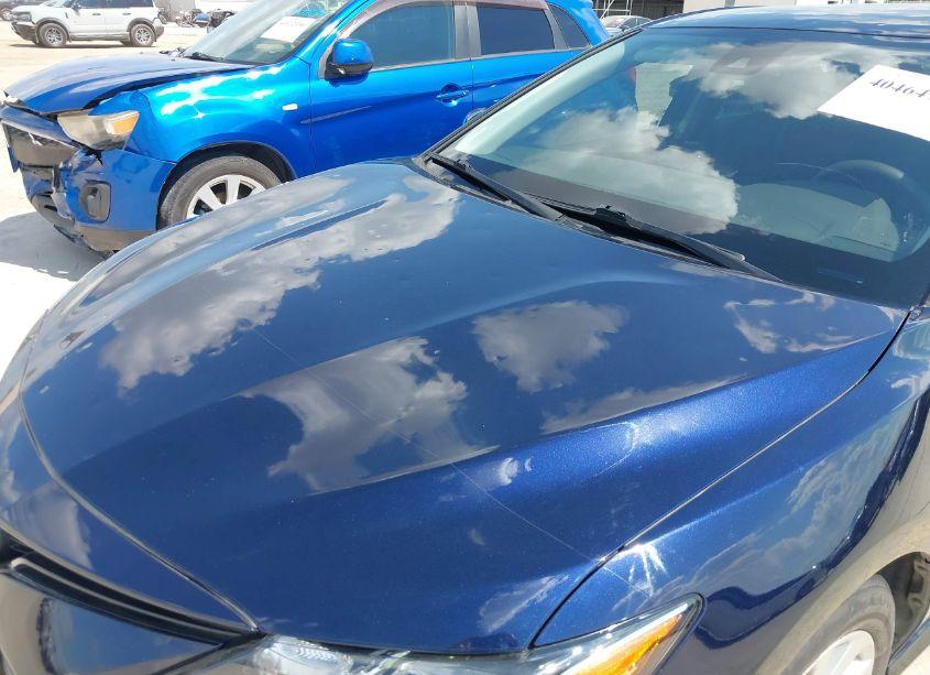 Photo 6 of 2021 Toyota Camry LE (VIN 4T1C11AK7MU520206)