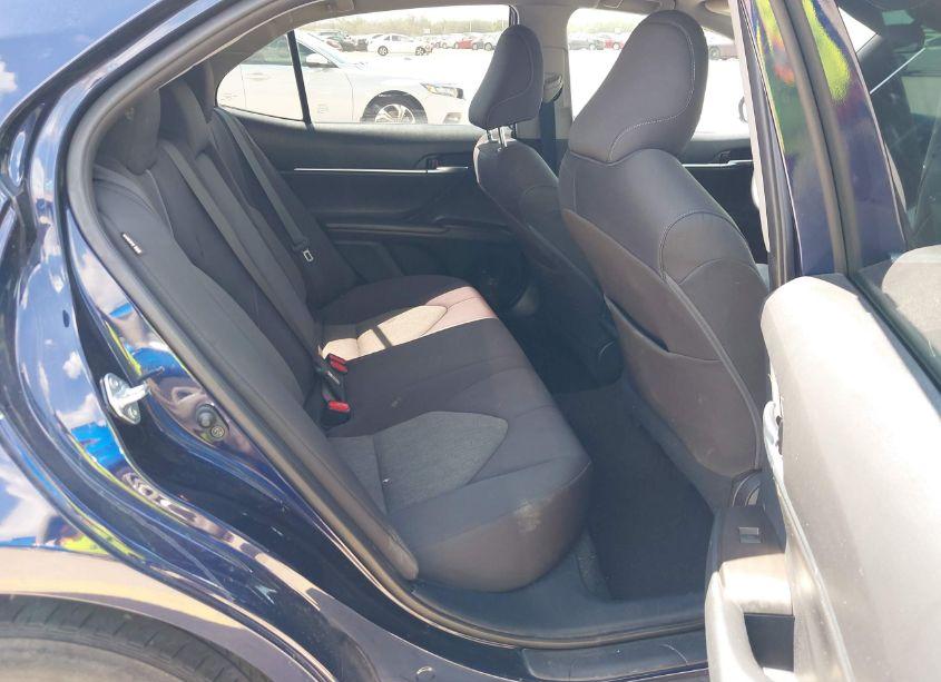 Photo 8 of 2021 Toyota Camry LE (VIN 4T1C11AK7MU520206)