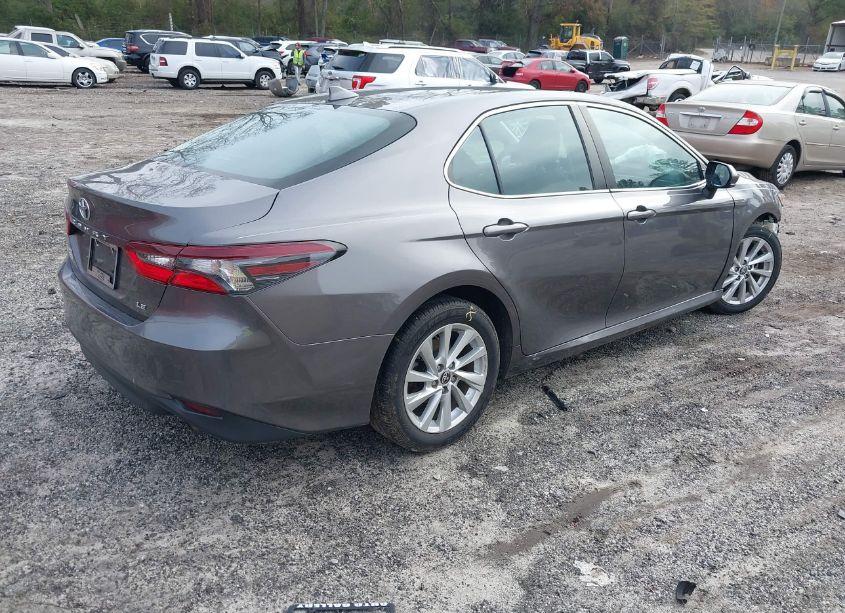 Photo 4 of 2021 Toyota Camry LE (VIN 4T1C11AK7MU553691)