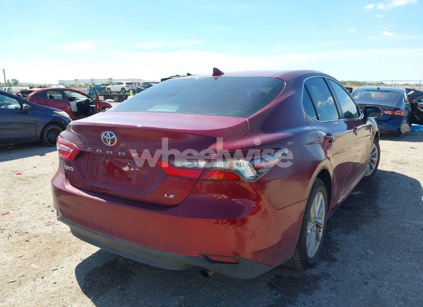 Photo 4 of 2021 Toyota Camry LE (VIN 4T1C11AK7MU557255)