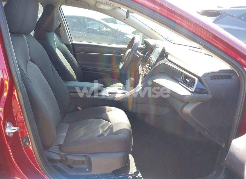 Photo 5 of 2021 Toyota Camry LE (VIN 4T1C11AK7MU557255)