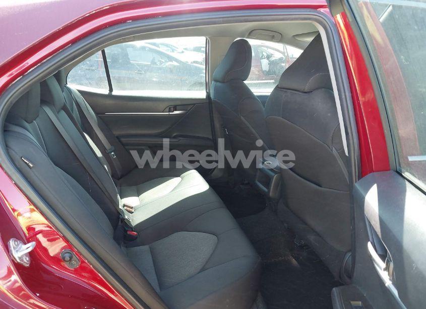 Photo 8 of 2021 Toyota Camry LE (VIN 4T1C11AK7MU557255)