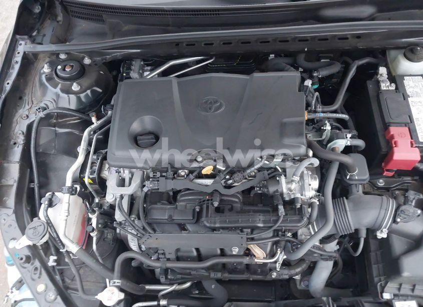 Photo 10 of 2021 Toyota Camry LE (VIN 4T1C11AK7MU571043)