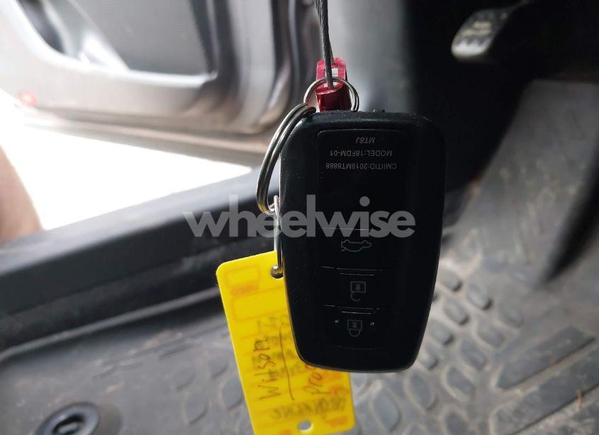 Photo 11 of 2021 Toyota Camry LE (VIN 4T1C11AK7MU616529)