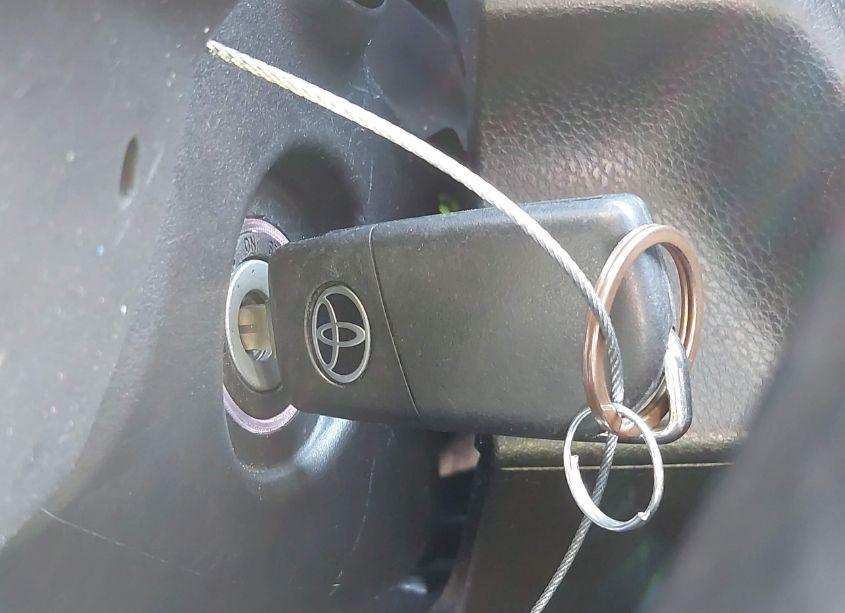 Photo 11 of 2022 Toyota Camry LE (VIN 4T1C11AK7NU008477)