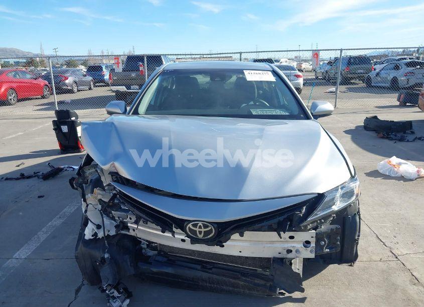 Photo 12 of 2022 Toyota Camry LE (VIN 4T1C11AK7NU621666)