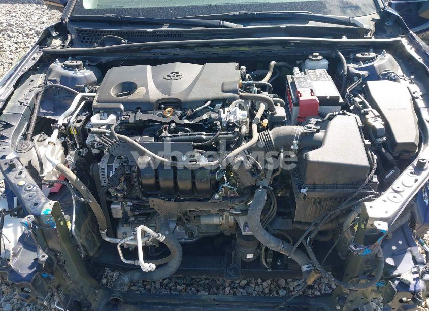 Photo 10 of 2022 Toyota Camry LE (VIN 4T1C11AK7NU642811)