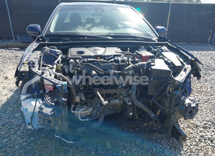 Photo 12 of 2022 Toyota Camry LE (VIN 4T1C11AK7NU642811)