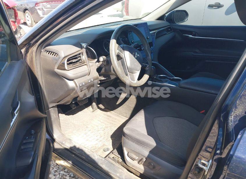 Photo 5 of 2022 Toyota Camry LE (VIN 4T1C11AK7NU642811)