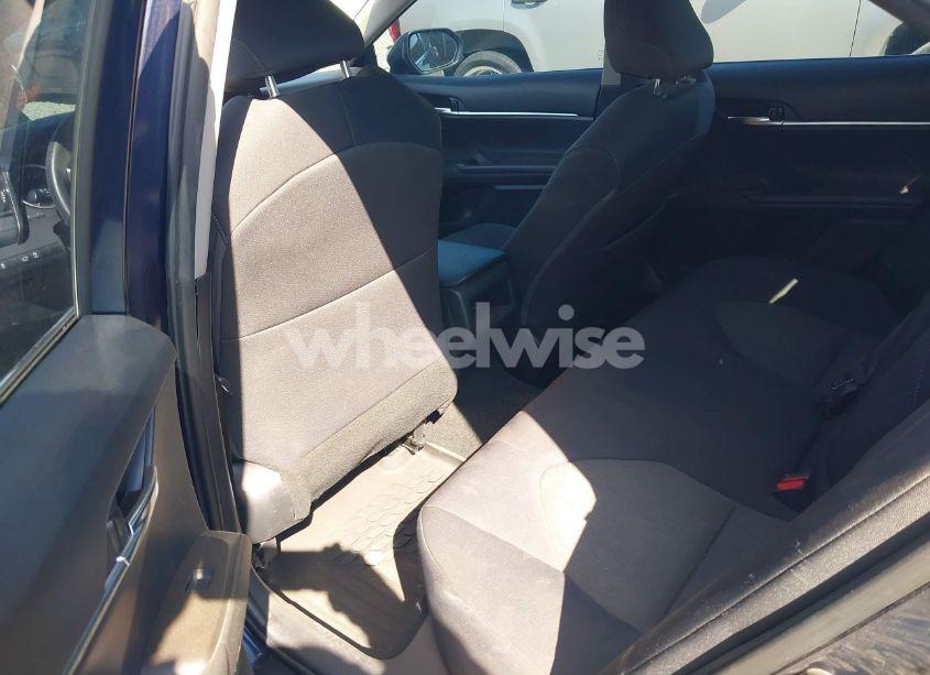 Photo 8 of 2022 Toyota Camry LE (VIN 4T1C11AK7NU642811)