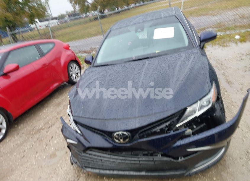 Photo 12 of 2022 Toyota Camry LE (VIN 4T1C11AK7NU659978)