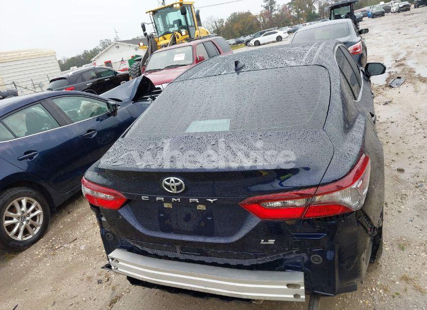 Photo 16 of 2022 Toyota Camry LE (VIN 4T1C11AK7NU659978)