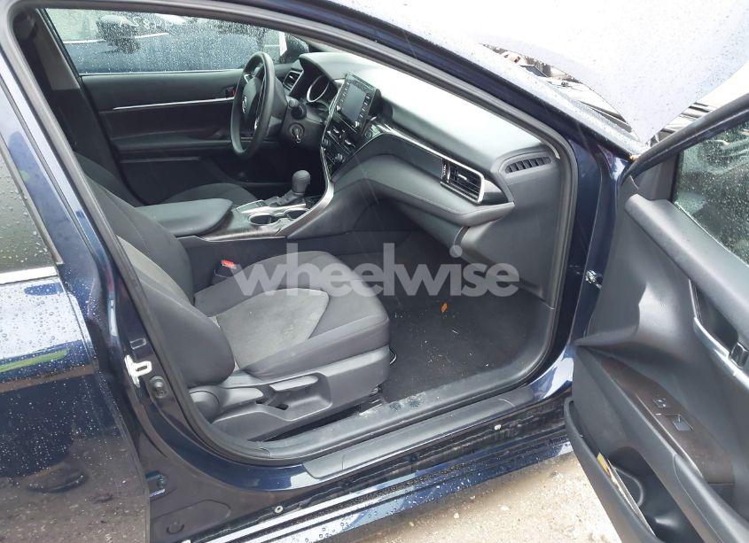 Photo 5 of 2022 Toyota Camry LE (VIN 4T1C11AK7NU659978)
