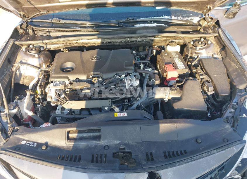 Photo 10 of 2022 Toyota Camry LE (VIN 4T1C11AK7NU674495)