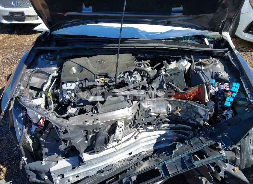 Photo 10 of 2022 Toyota Camry LE (VIN 4T1C11AK7NU679728)