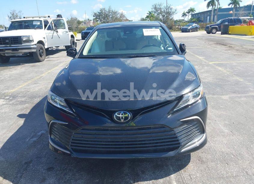 Photo 12 of 2023 Toyota Camry LE (VIN 4T1C11AK7PU117993)