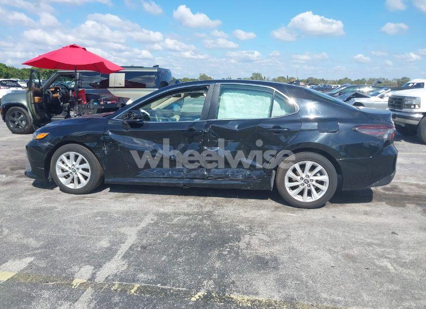 Photo 14 of 2023 Toyota Camry LE (VIN 4T1C11AK7PU117993)