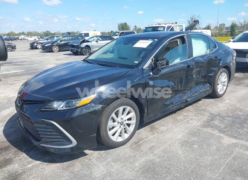 Photo 2 of 2023 Toyota Camry LE (VIN 4T1C11AK7PU117993)