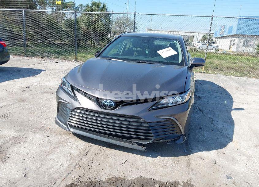 Photo 6 of 2023 Toyota Camry LE (VIN 4T1C11AK7PU752275)