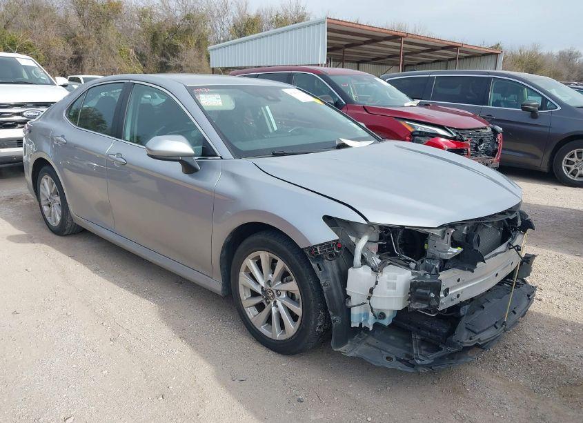 2023 Toyota Camry LE (VIN 4T1C11AK7PU773398) main photo