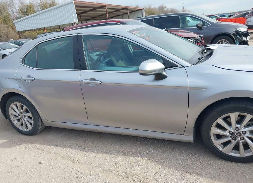 Photo 13 of 2023 Toyota Camry LE (VIN 4T1C11AK7PU773398)