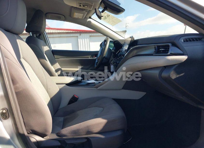 Photo 5 of 2023 Toyota Camry LE (VIN 4T1C11AK7PU775877)