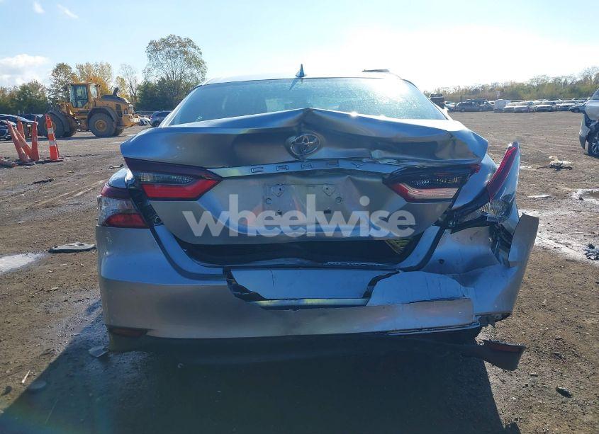 Photo 6 of 2023 Toyota Camry LE (VIN 4T1C11AK7PU775877)