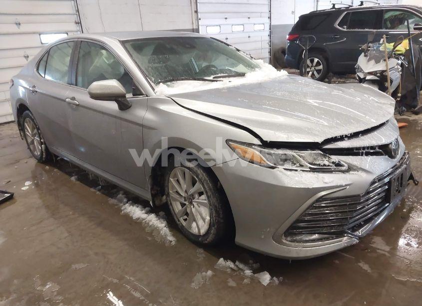 2023 Toyota Camry LE (VIN 4T1C11AK7PU834023) main photo