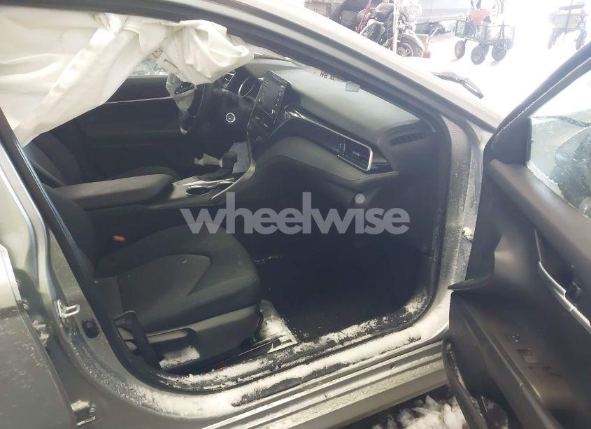 Photo 5 of 2023 Toyota Camry LE (VIN 4T1C11AK7PU834023)