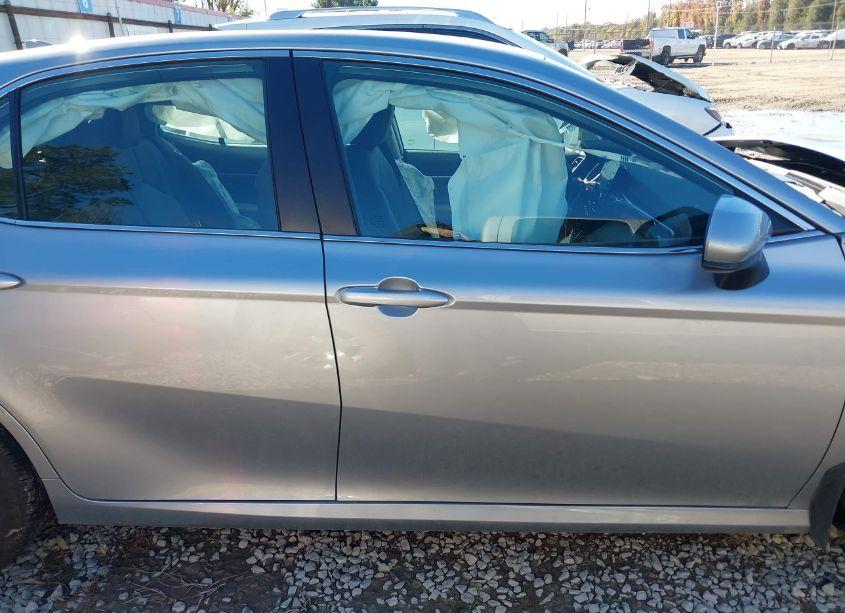 Photo 14 of 2024 Toyota Camry LE (VIN 4T1C11AK7RU249073)